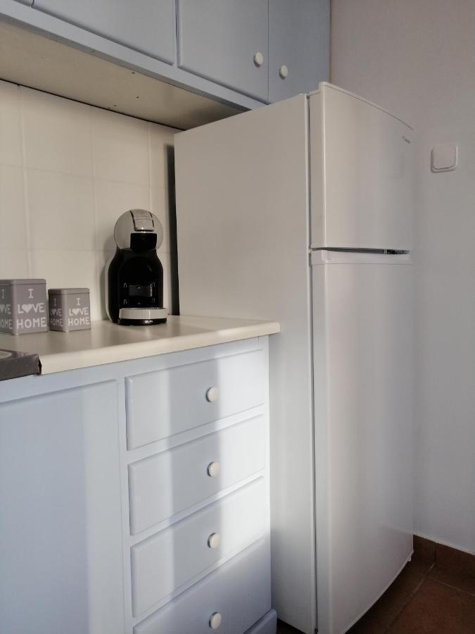 Aegina Port Apt 2-Διαμέρισμα Στο Λιμάνι Της Αίγινας 2 Bagian luar foto