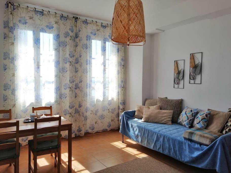Aegina Port Apt 2-Διαμέρισμα Στο Λιμάνι Της Αίγινας 2 Bagian luar foto